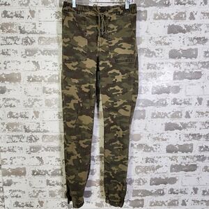 American Eagle Camo Jogger Pants Women's Size 2 Drawstring Waist AE‎ Athleisure